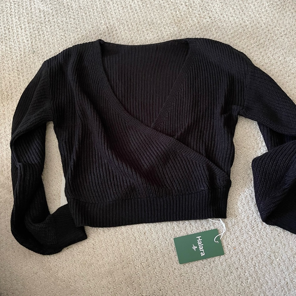 NWT Halara Black V Neck Dropped Shoulder Long Sleeve Wrapped Sweater